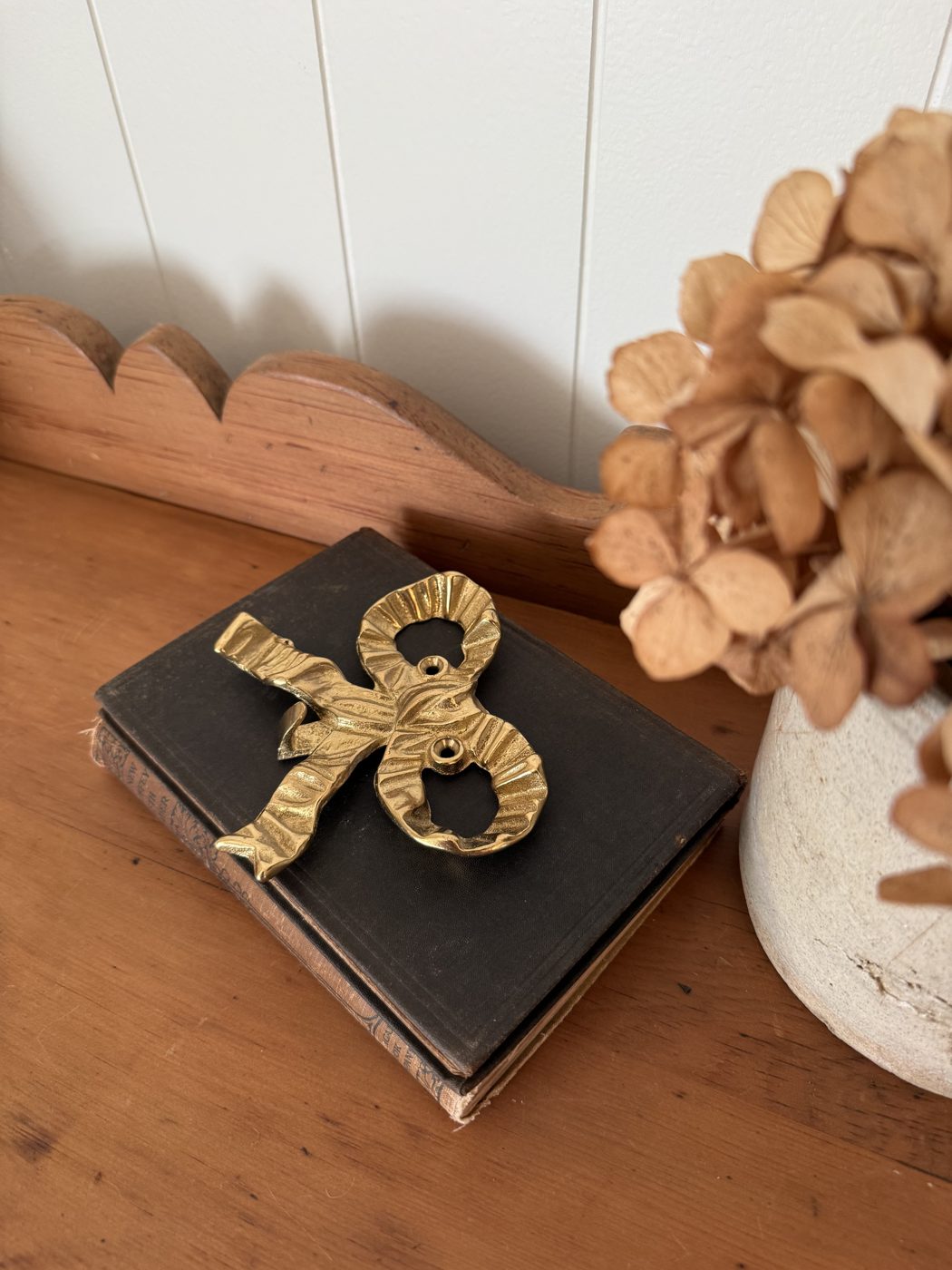 Brass Bow Hook