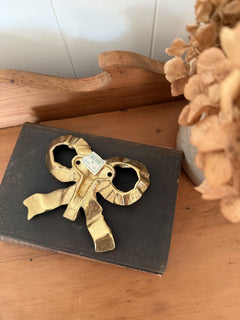 Brass Bow Hook